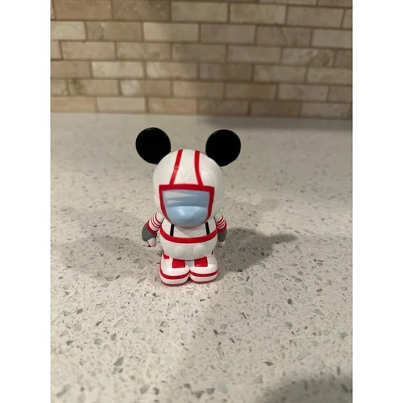 Disney Vinylmation Series 3 Mission Space Epcot Astronaut Figure 3" - Picture 2 of 5